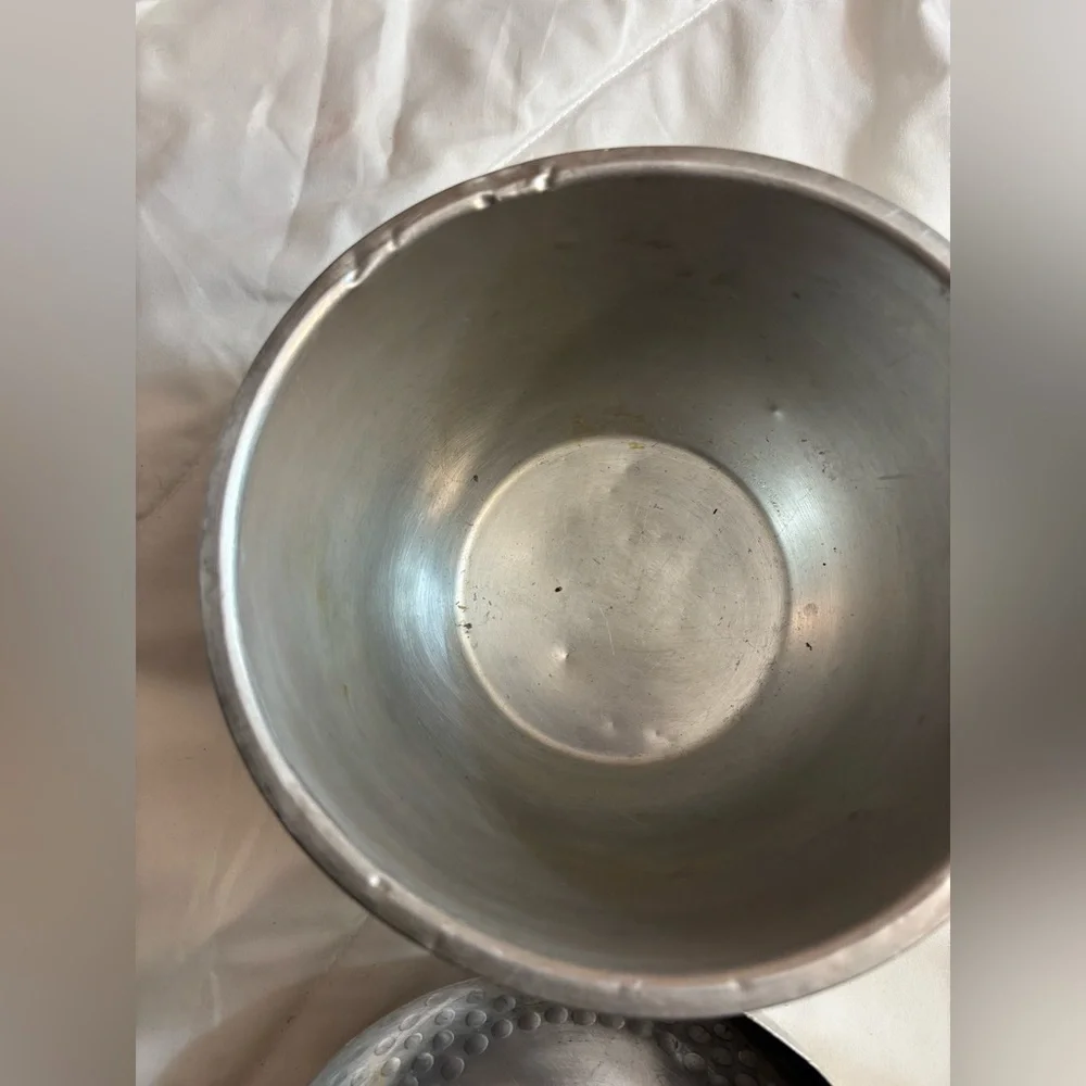 Vintage Retro MCM Hammered Aluminum Apple Shaped Bar Ice Bucket Cocktail Jar
